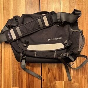 Patagonia Crossbody Messenger Bag